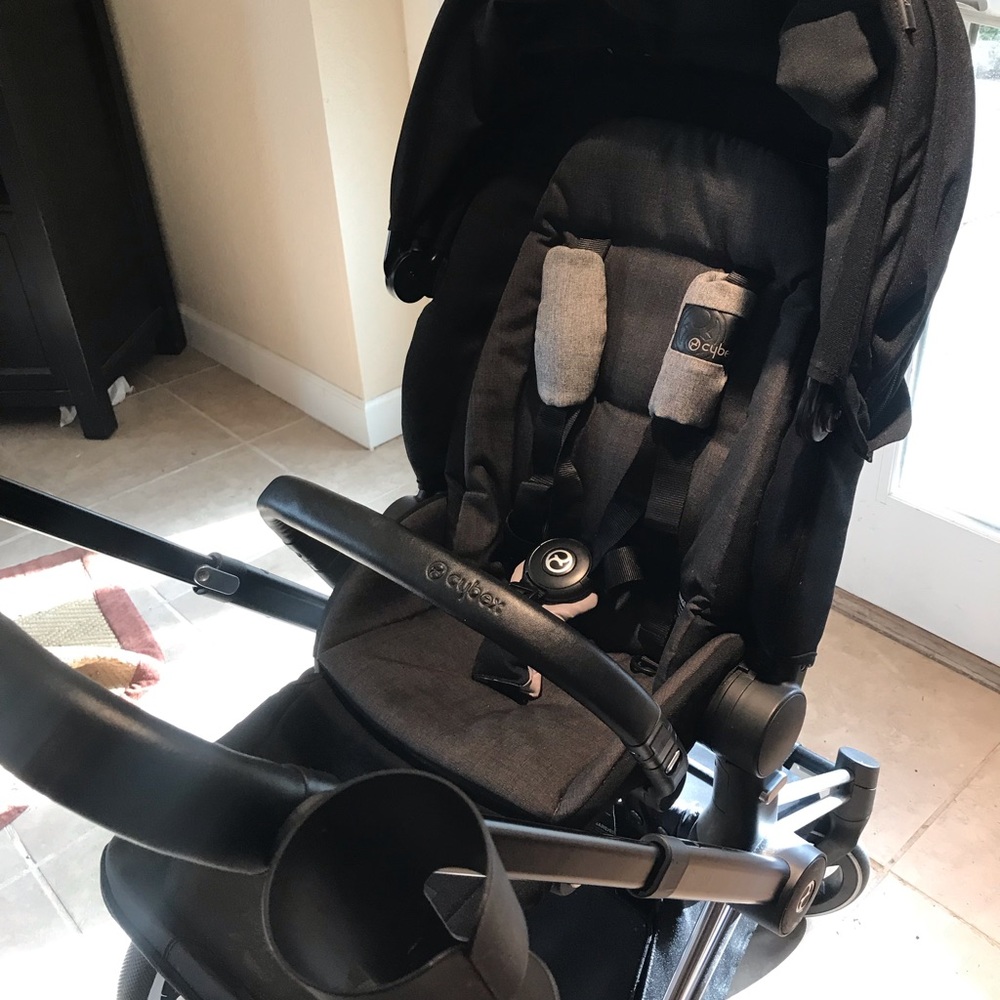 Cybex Priam lux stroller with extra accessories